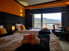 Small Luxury En suites ELEONOR